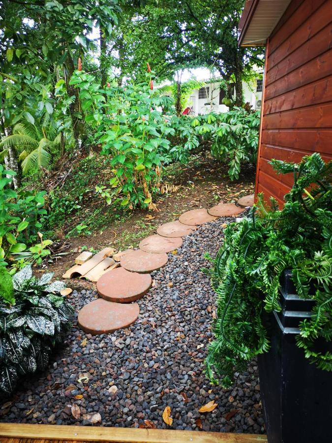 Bungalow Maelie La Trinite Ngoại thất bức ảnh