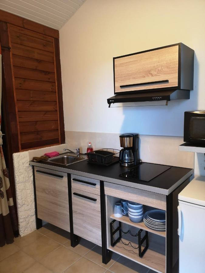 Bungalow Maelie La Trinite Ngoại thất bức ảnh